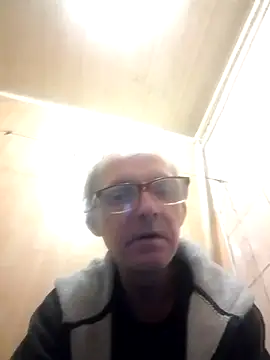 Snapshot of oksana722 chatting on October 18, 2025, 3:46 pm oksana722 online show from October 18, 2025, 3:46 pm