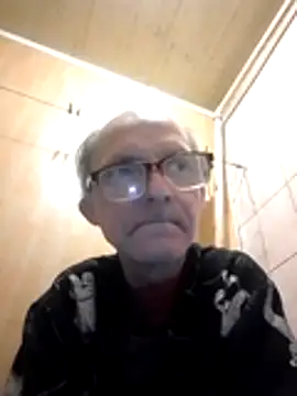 Snapshot of oksana722 chatting on October 25, 2025, 6:21 am oksana722 online show from October 25, 2025, 6:21 am