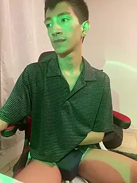 DereckCooperr online show from January 10, 2025, 11:39 pm