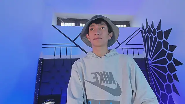 DereckCooperr online show from February 22, 2025, 8:53 pm