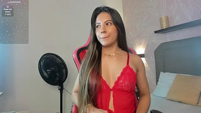 casandra ballesteros online show from September 20, 2025, 1:56 pm