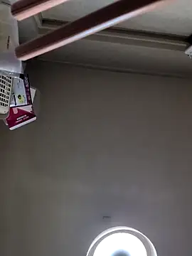   mimi  LOVE   online show from March 1, 2025, 2:44 pm