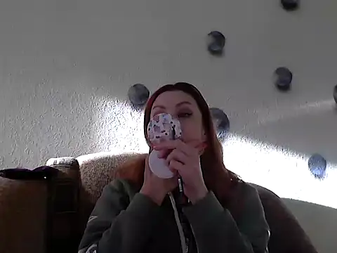 Jillian Pattie online show from November 15, 2025, 12:13 pm