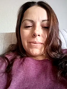 Snapshot of seherlatin chatting on November 11, 2025, 5:02 pm seherlatin online show from November 11, 2025, 5:02 pm