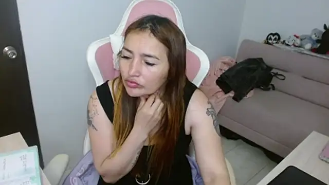 EVA GRAYS online show from February 23, 2026, 9:12 pm