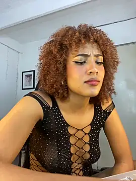 Snapshot of Kasandralopez chatting on December 19, 2024, 12:56 am Kasandralopez online show from December 19, 2024, 12:56 am