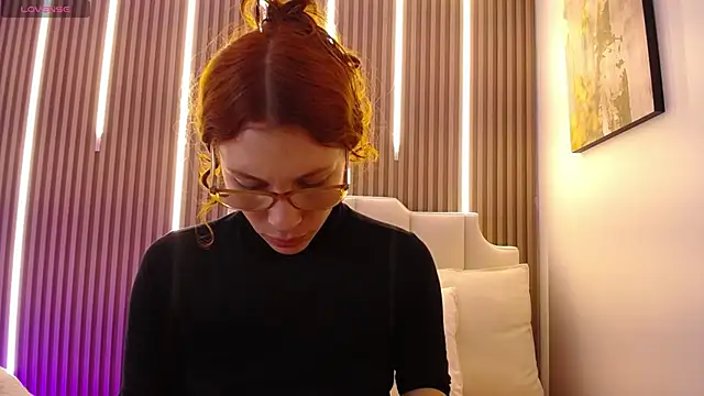 Katy Van online show from February 19, 2026, 8:38 pm