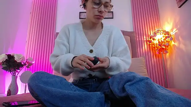 Katy Van online show from May 30, 2026, 2:47 pm