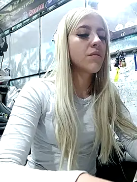 Snapshot of eva-2023 chatting on December 10, 2024, 9:43 pm eva-2023 online show from December 10, 2024, 9:43 pm