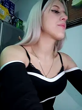 Snapshot of eva-2023 chatting on January 9, 2025, 10:20 pm eva-2023 online show from January 9, 2025, 10:20 pm