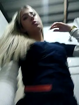 Snapshot of eva-2023 chatting on February 20, 2025, 2:18 am eva-2023 online show from February 20, 2025, 2:18 am