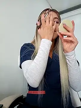 Snapshot of eva-2023 chatting on February 9, 2026, 7:51 pm eva-2023 online show from February 9, 2026, 7:51 pm