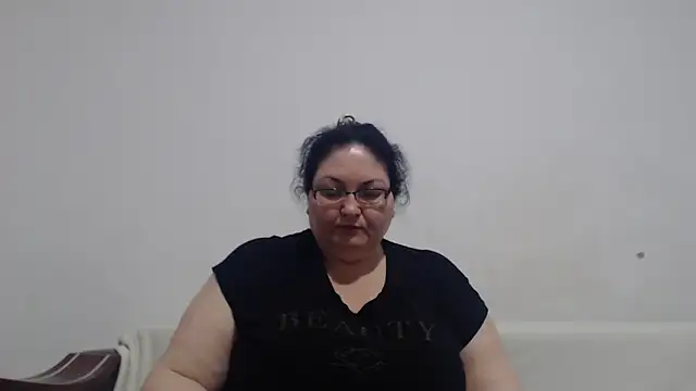 Nykyxo online show from May 17, 2026, 11:56 pm