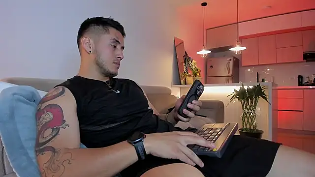 Chriskyle  online show from December 2, 2024, 11:07 pm