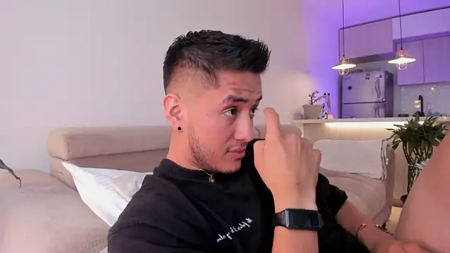 Chriskyle  online show from March 6, 2025, 2:29 pm