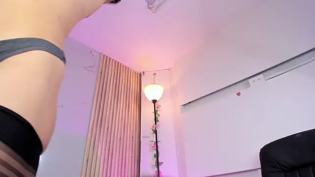 AdammClark1 online show from February 13, 2025, 11:47 pm