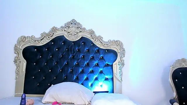 Snapshot of thecrazyadamss_ chatting on October 31, 2025, 4:02 am thecrazyadamss online show from October 31, 2025, 4:02 am