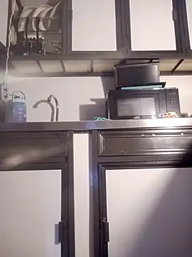 CurvySara1 online show from September 11, 2025, 9:37 pm