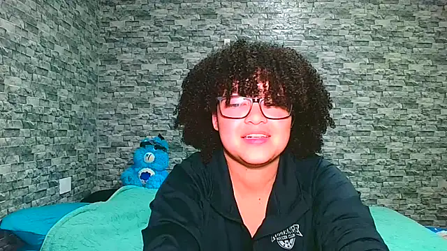 Snapshot of vanellope12 chatting on February 10, 2026, 2:59 am vanellope12 online show from February 10, 2026, 2:59 am