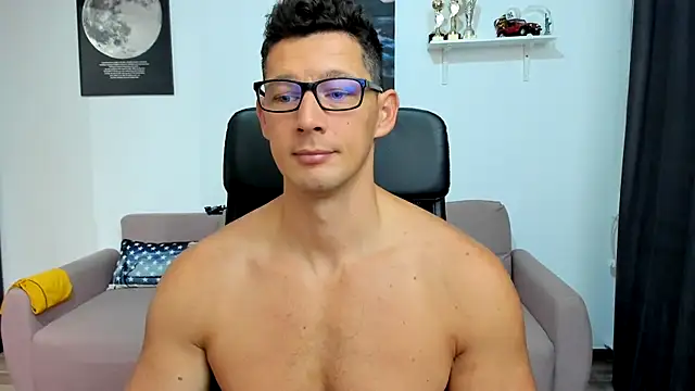 BrutusK08 online show from October 13, 2025, 7:08 am