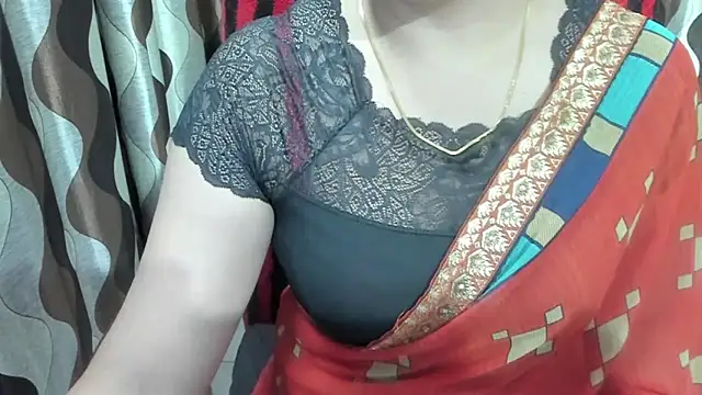 Snapshot of Kaur_Jannat chatting on November 4, 2025, 5:56 pm Kaur Jannat online show from November 4, 2025, 5:56 pm