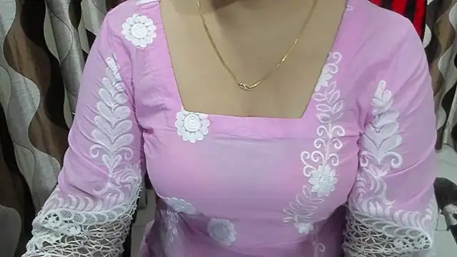 Snapshot of Kaur_Jannat chatting on November 11, 2025, 6:30 pm Kaur Jannat online show from November 11, 2025, 6:30 pm