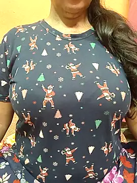 CUTE SOPHIA- online show from April 11, 2026, 2:38 am