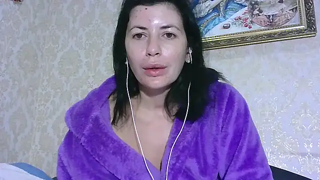 StunnigArt online show from October 6, 2025, 1:25 am