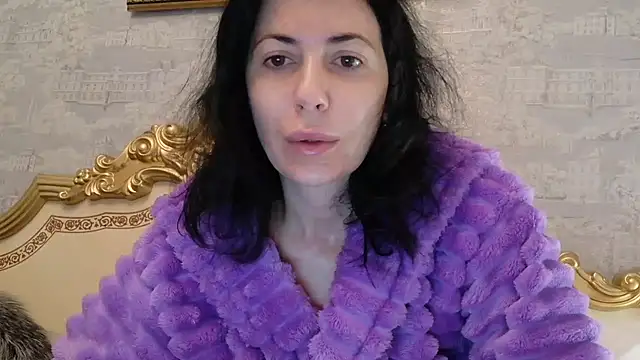 Snapshot of StunnigArt chatting on February 22, 2026, 4:35 am StunnigArt online show from February 22, 2026, 4:35 am