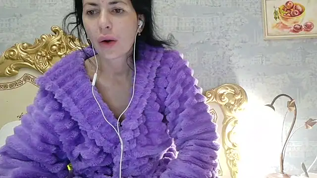 Snapshot of StunnigArt chatting on April 29, 2026, 1:21 am StunnigArt online show from April 29, 2026, 1:21 am