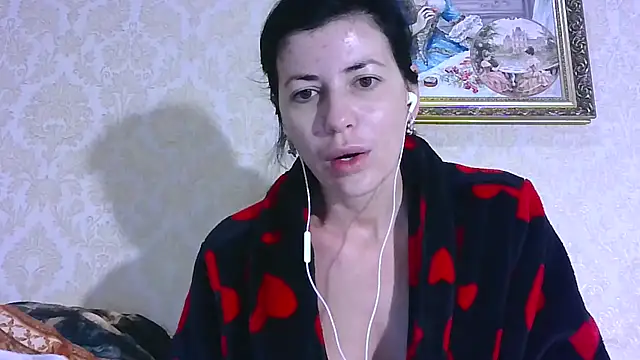 Snapshot of StunnigArt chatting on May 14, 2026, 1:23 am StunnigArt online show from May 14, 2026, 1:23 am
