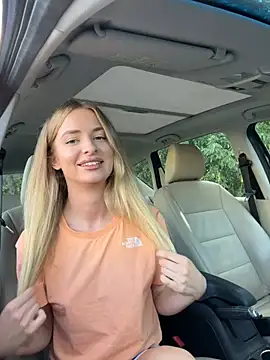 EvieEvans online show from July 2, 2026, 5:08 pm