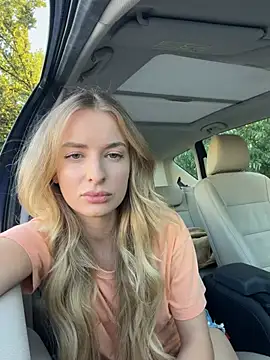 EvieEvans online show from July 11, 2026, 4:53 pm