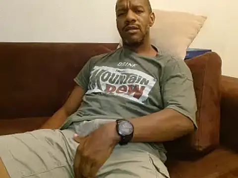 Snapshot of elmorenazost chatting on March 7, 2025, 2:57 am elmorenazost online show from March 7, 2025, 2:57 am