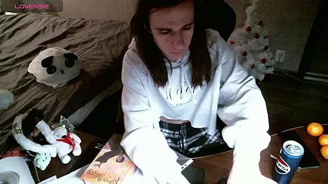 Snapshot of izilizi_23 chatting on January 11, 2025, 6:12 pm izilizi 23 online show from January 11, 2025, 6:12 pm