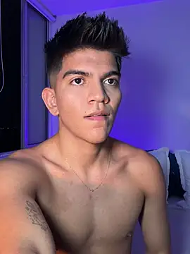 santiago 01 online show from December 4, 2024, 11:57 pm