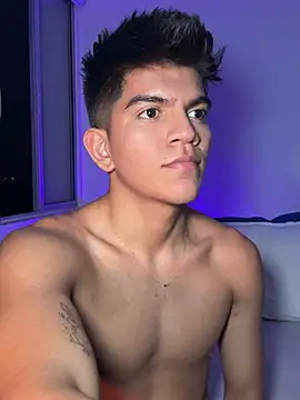 santiago 01 online show from December 10, 2024, 4:13 am