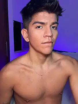 santiago 01 online show from December 12, 2024, 2:04 am