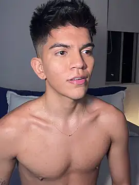 santiago 01 online show from January 23, 2025, 5:13 am