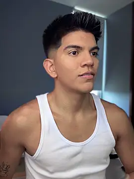 santiago 01 online show from September 13, 2025, 8:19 pm