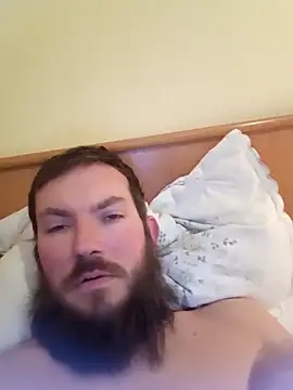 Snapshot of Klinsch chatting on February 4, 2026, 9:20 pm Klinsch online show from February 4, 2026, 9:20 pm