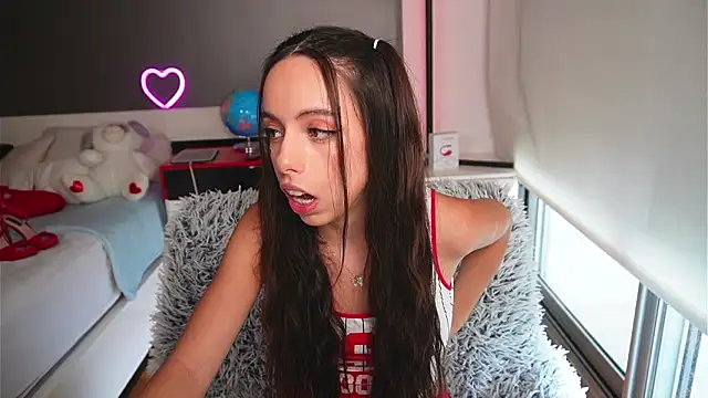 Dayna Nebula online show from March 22, 2025, 3:09 pm