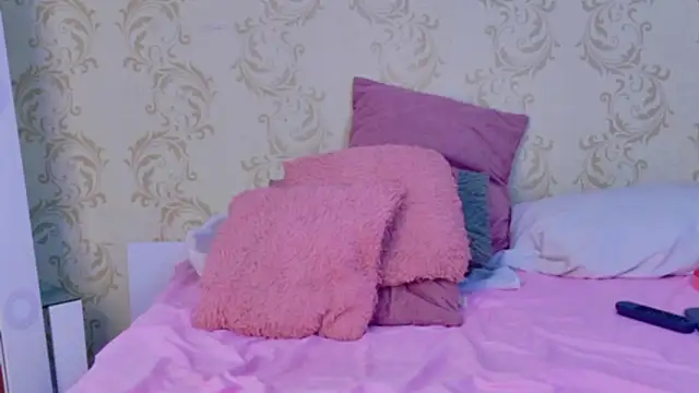 Bella Fior online show from March 21, 2026, 3:22 am