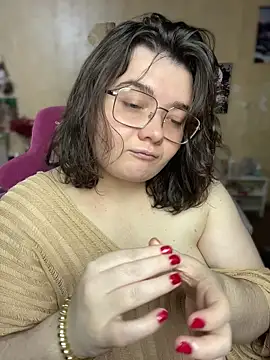 DenisHailey online show from July 17, 2026, 6:02 pm