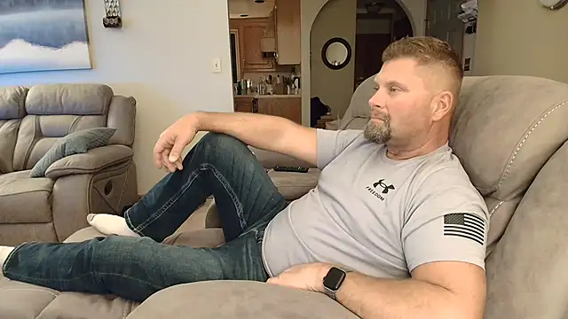 Snapshot of originalhempfarmer chatting on April 28, 2026, 2:27 am originalhempfarmer online show from April 28, 2026, 2:27 am