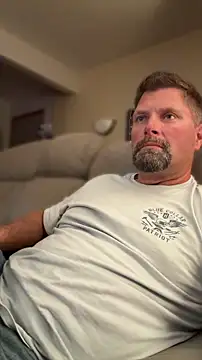 Snapshot of originalhempfarmer chatting on May 19, 2026, 2:40 am originalhempfarmer online show from May 19, 2026, 2:40 am