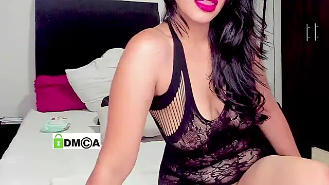 Snapshot of Scarlette1312 chatting on December 8, 2024, 4:14 am Scarlette1312 online show from December 8, 2024, 4:14 am