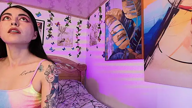 Snapshot of Teresa_Moon_ chatting on February 22, 2025, 1:55 am Teresa Moon online show from February 22, 2025, 1:55 am