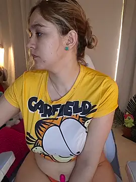 NaomiShimizu online show from April 13, 2026, 8:36 pm