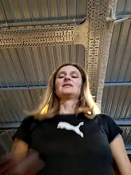 Katerina177 online show from November 12, 2025, 1:33 pm